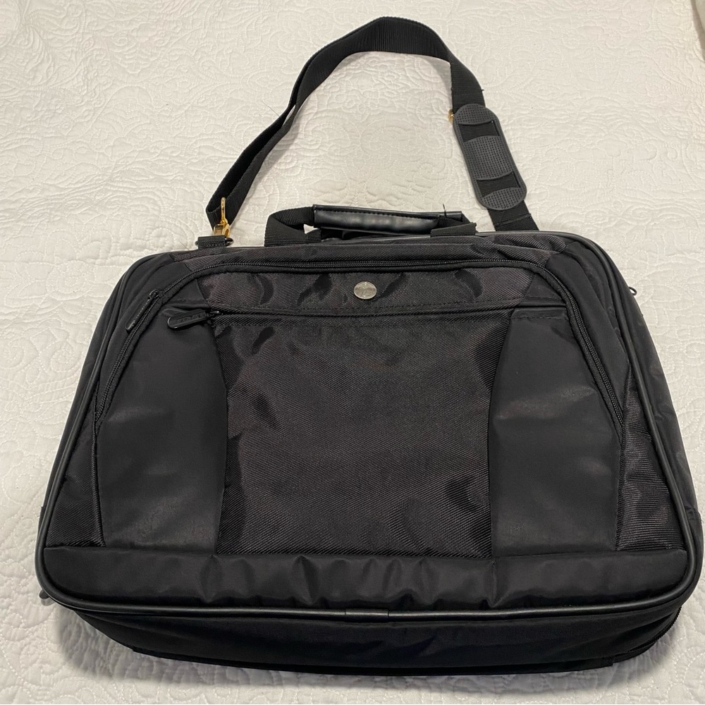 Targus Laptop Bag